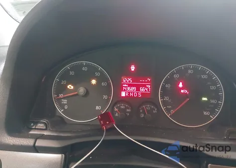 2007 Volkswagen Rabbit 4-Door из США, поврежденный, VIN WVWDR71K47W166447